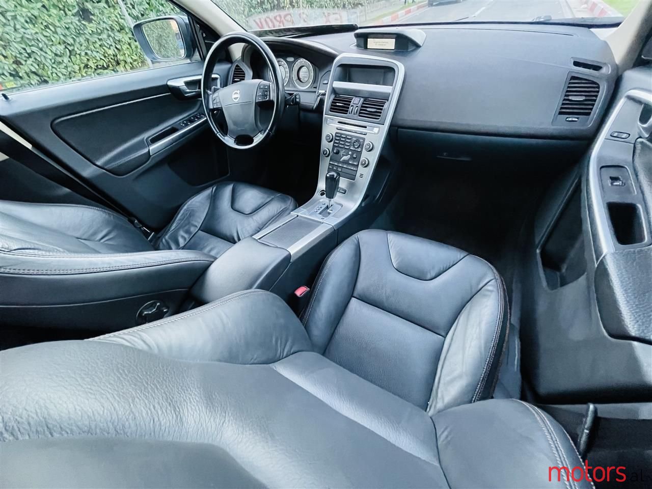 2011' Volvo Xc 60 photo #4