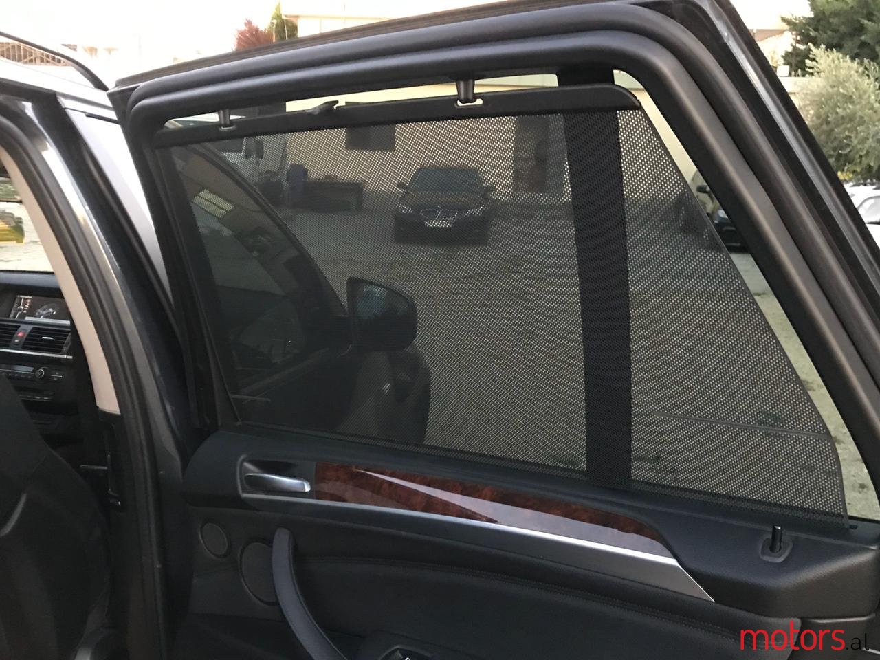 2011' BMW X5 photo #6