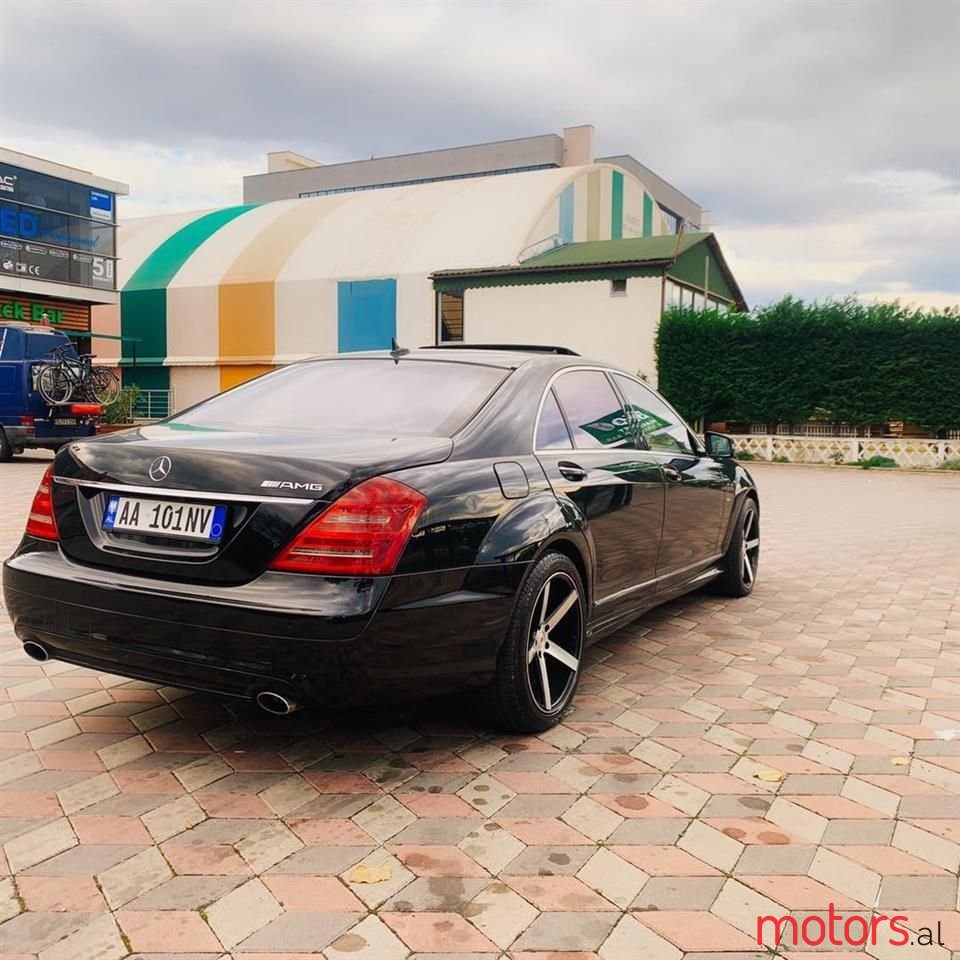 2009' Mercedes-Benz S 550 photo #4