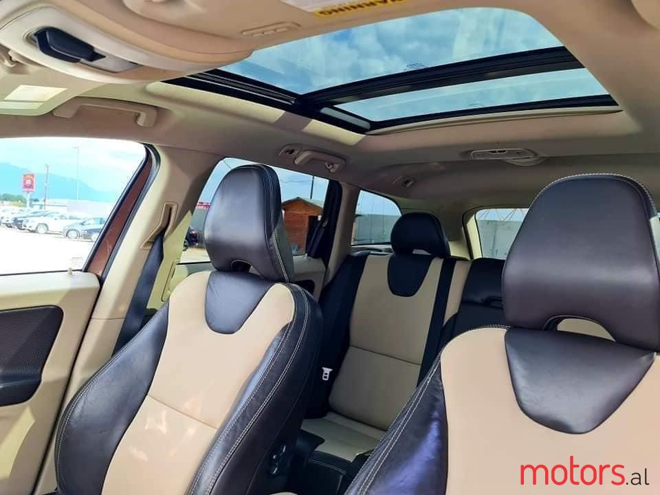 2010' Volvo Xc 60 photo #5