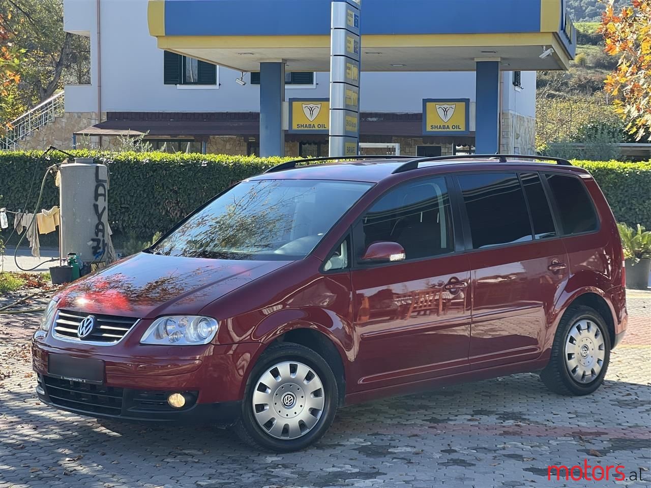 2006' Volkswagen Touran photo #1