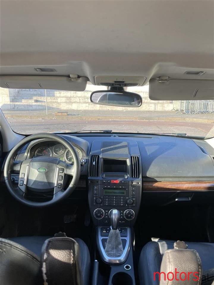 2008' Land Rover Freelander photo #3