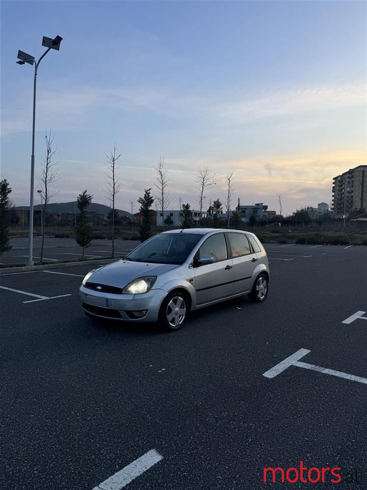 2003' Ford Fiesta photo #1