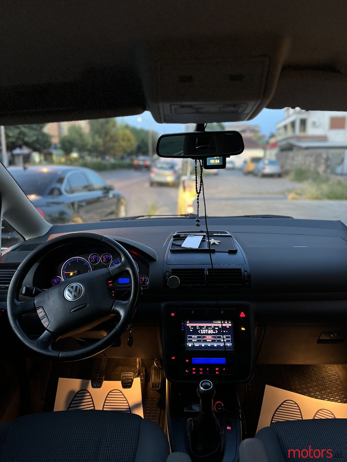 2008' Volkswagen Sharan Sharon viti 2008 photo #1