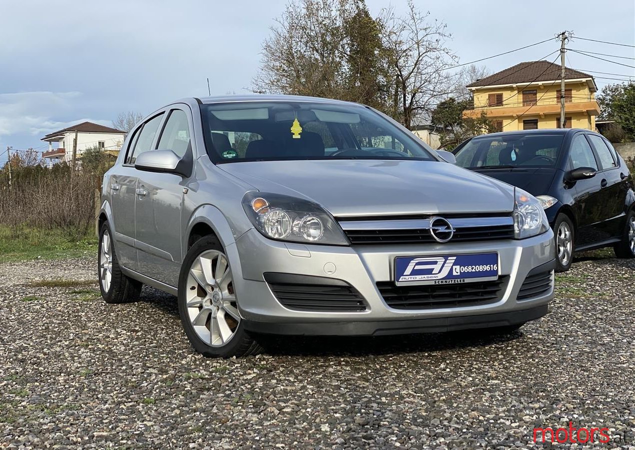 2006' Opel Astra photo #1