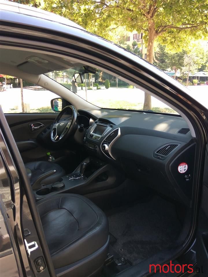 2010' Hyundai ix35 photo #5