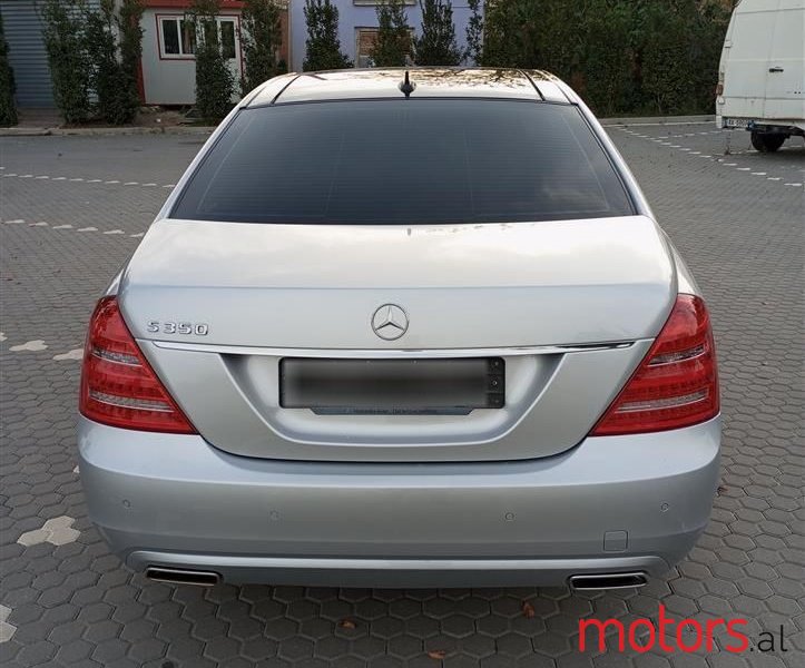 2011' Mercedes-Benz S 350 photo #5