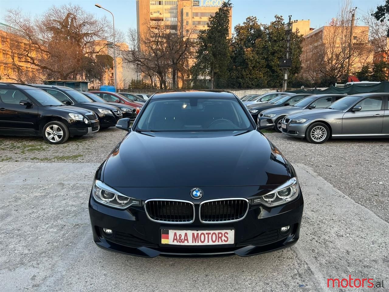 2012' BMW 320 photo #6