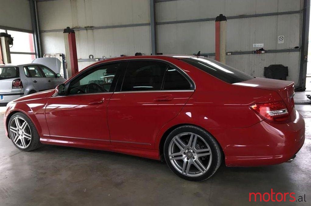 2008' Mercedes-Benz C 220 photo #1