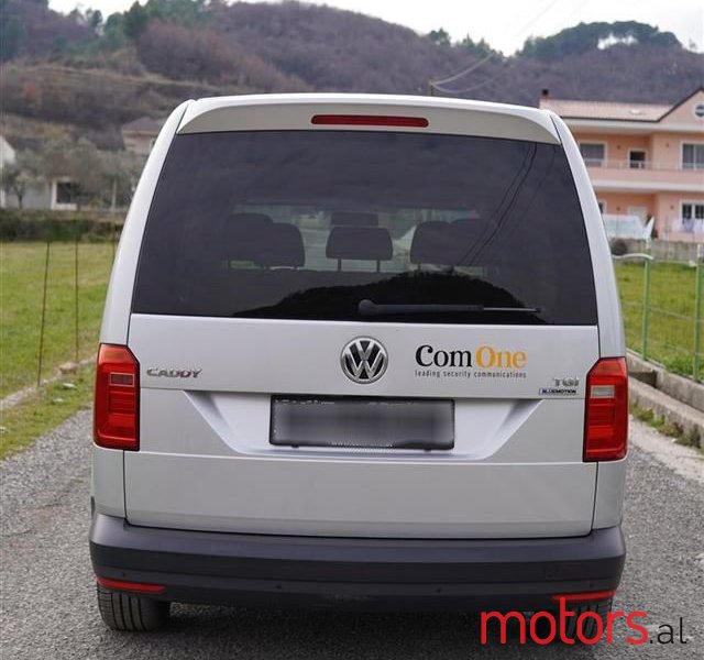 2017' Volkswagen Caddy photo #2
