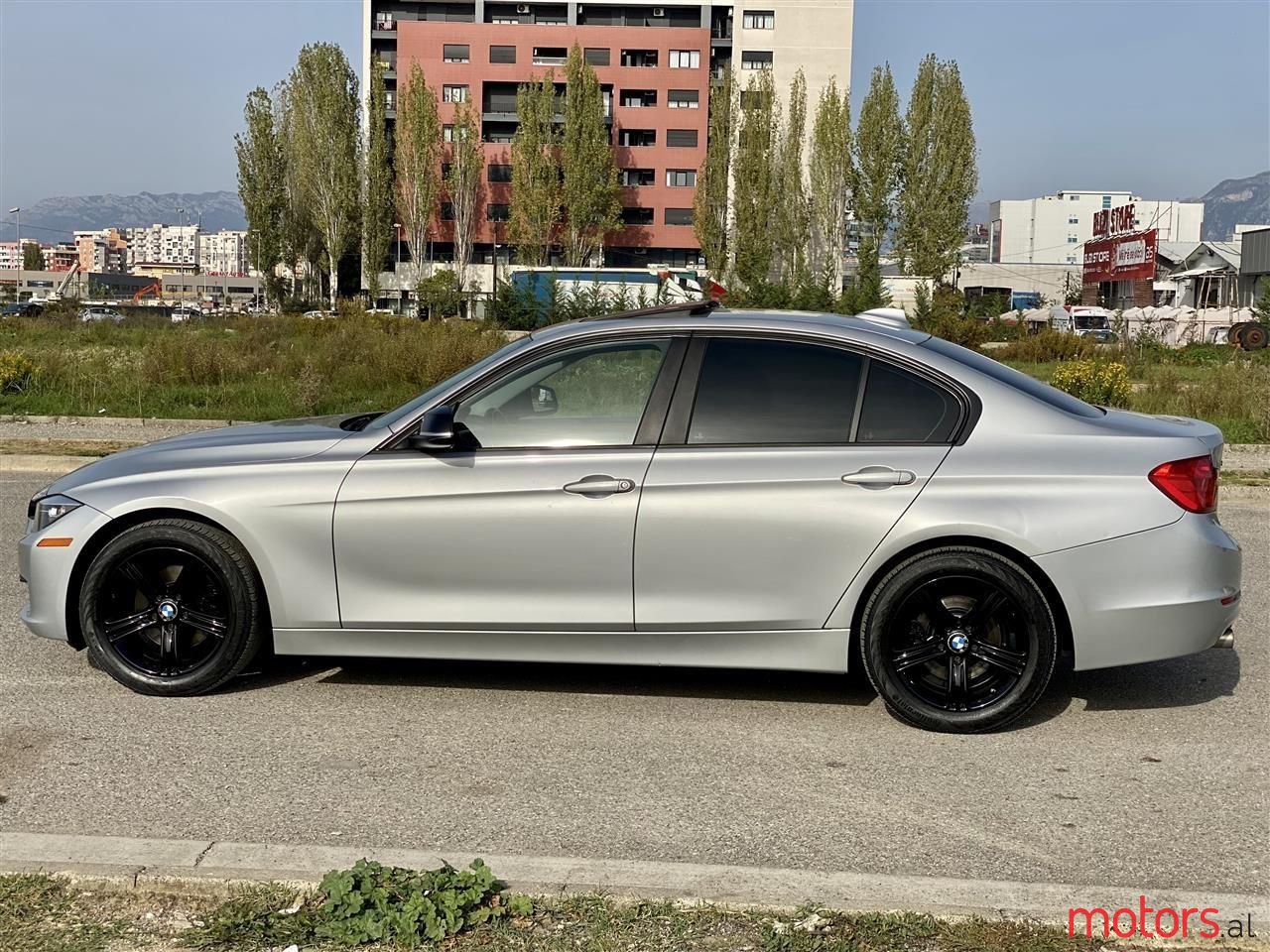 2014' BMW 328 photo #2