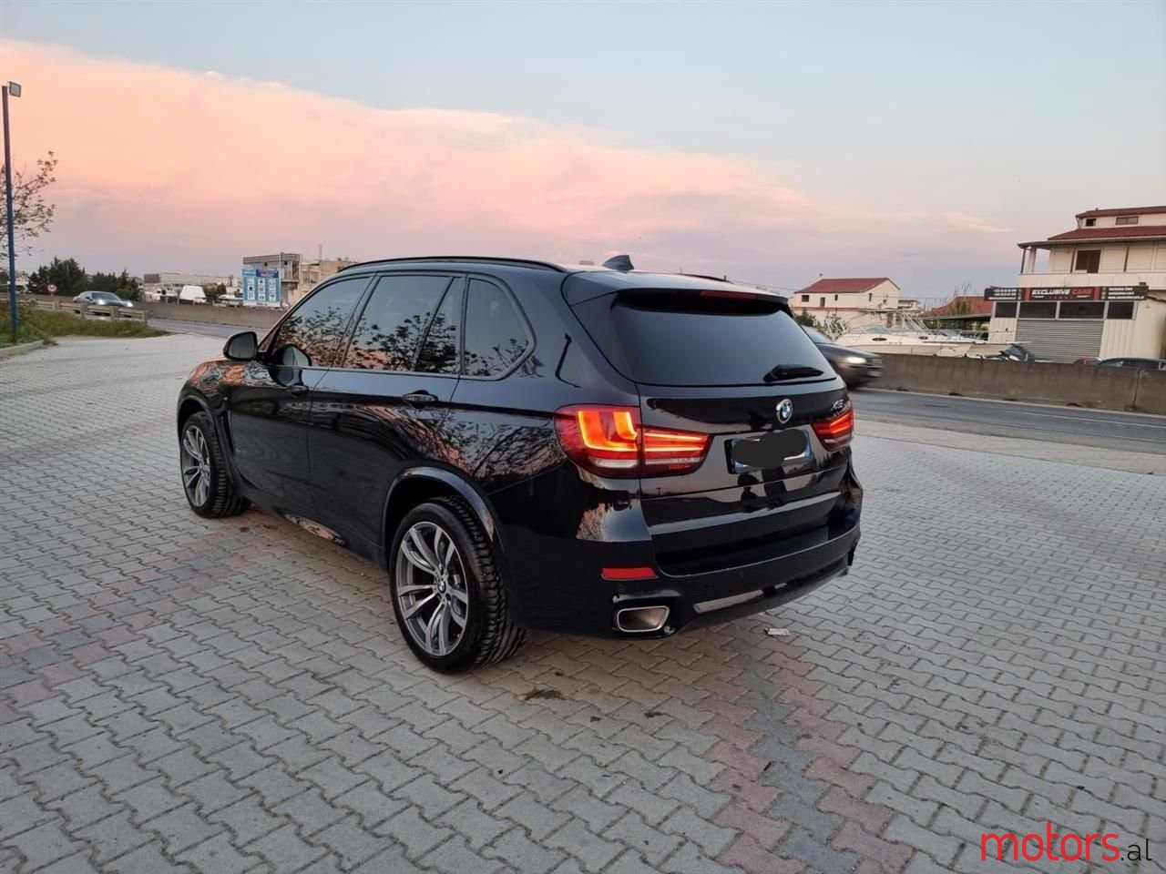 2015' BMW X5 M photo #6