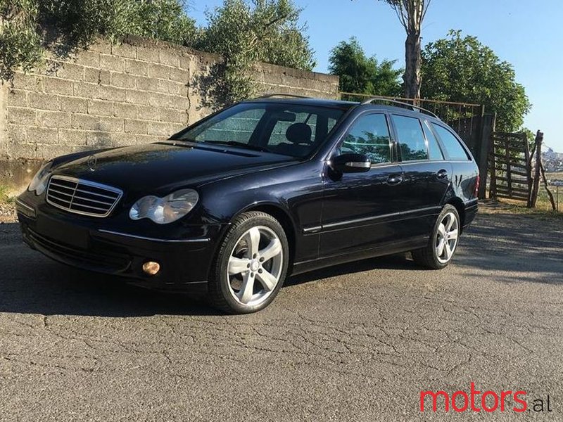 2006' Mercedes-Benz C 220 photo #1