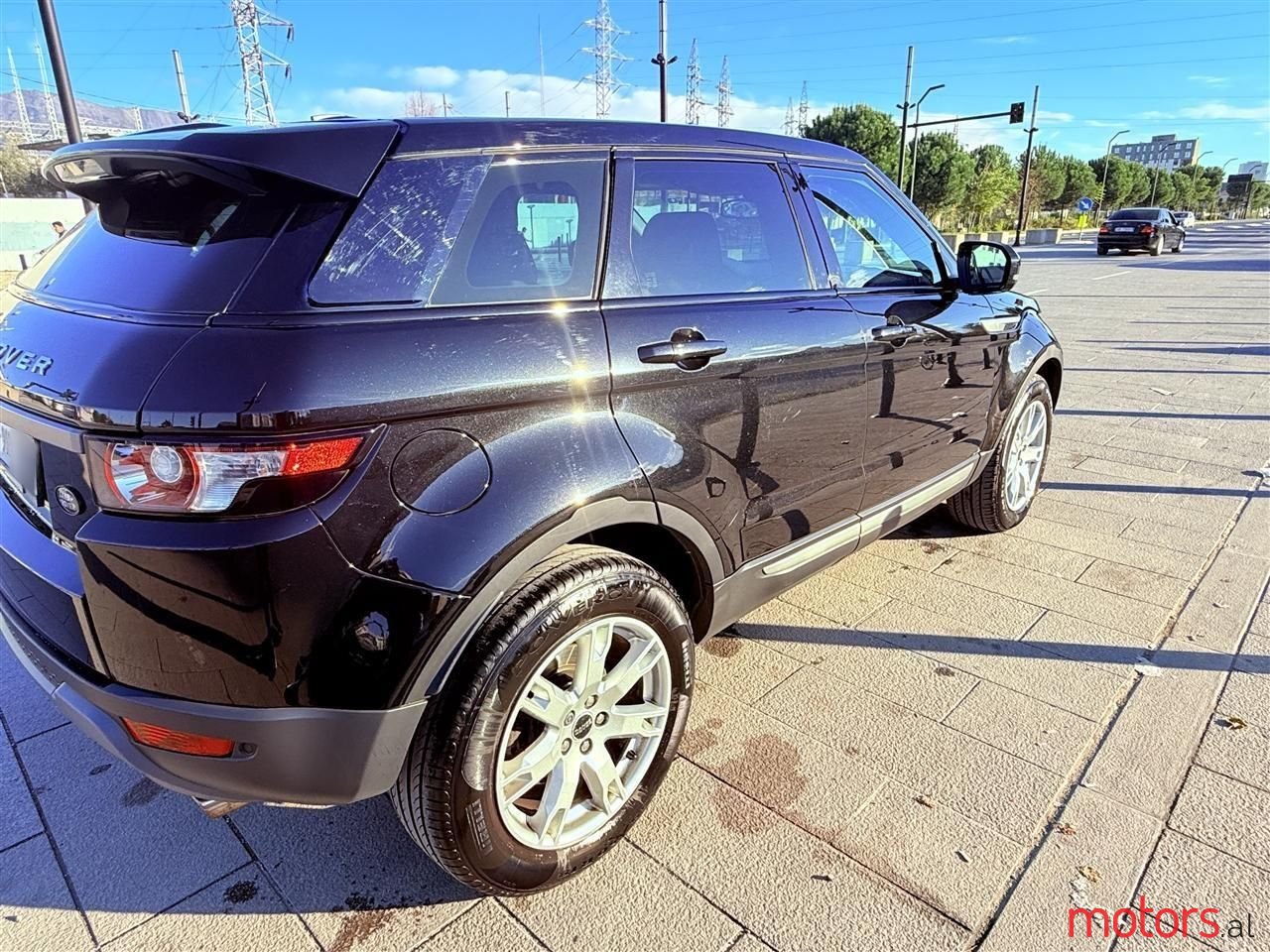 2012' Land Rover Range Rover Evoque photo #3
