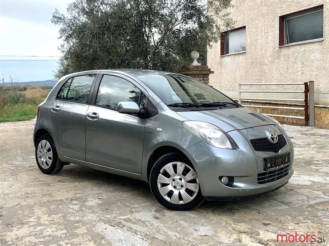 2007' Toyota Yaris photo #3