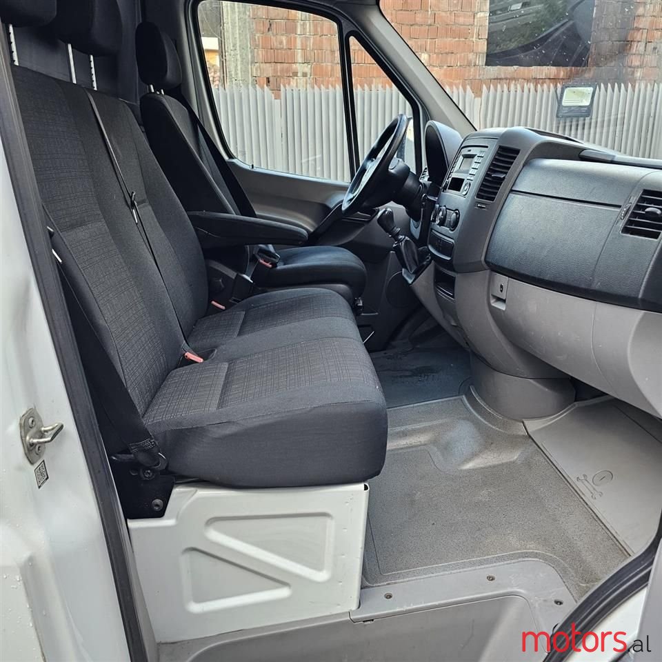 2016' Mercedes-Benz Sprinter photo #4