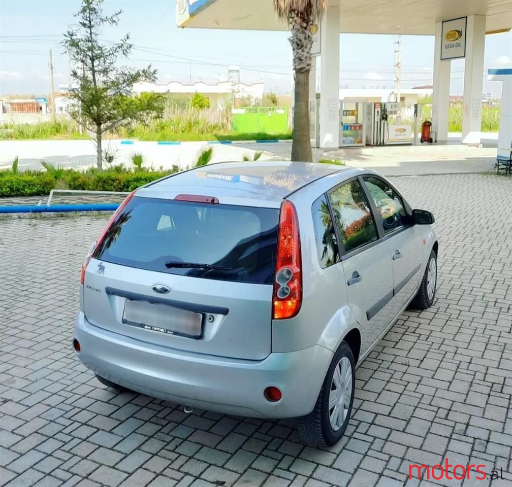 2007' Ford Fiesta photo #3