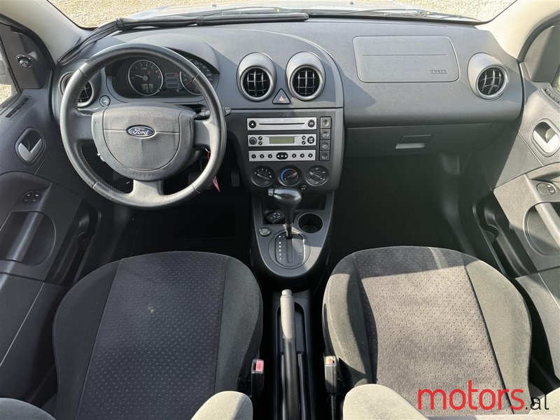 2005' Ford Fiesta photo #6