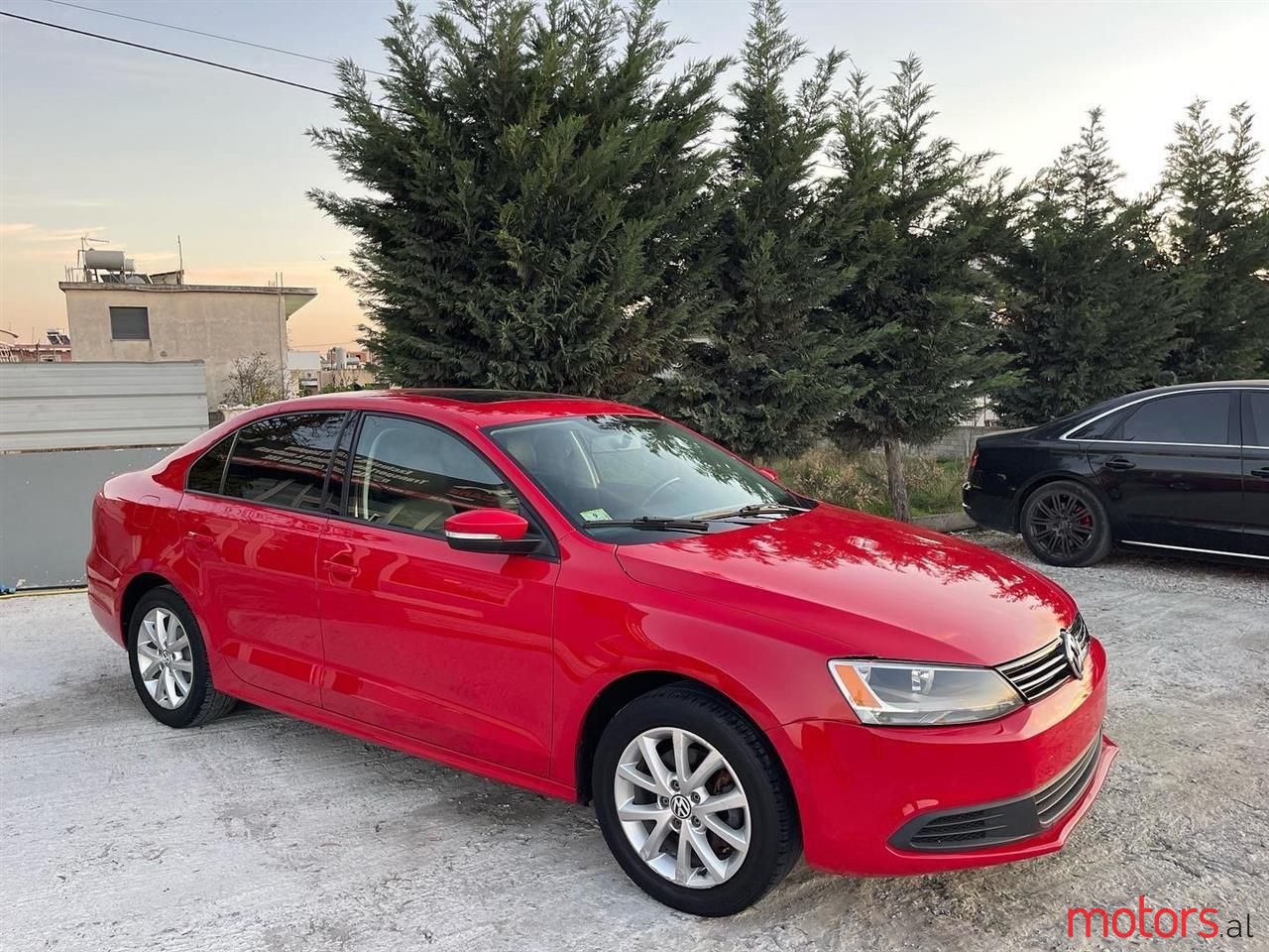2011' Volkswagen Jetta photo #2