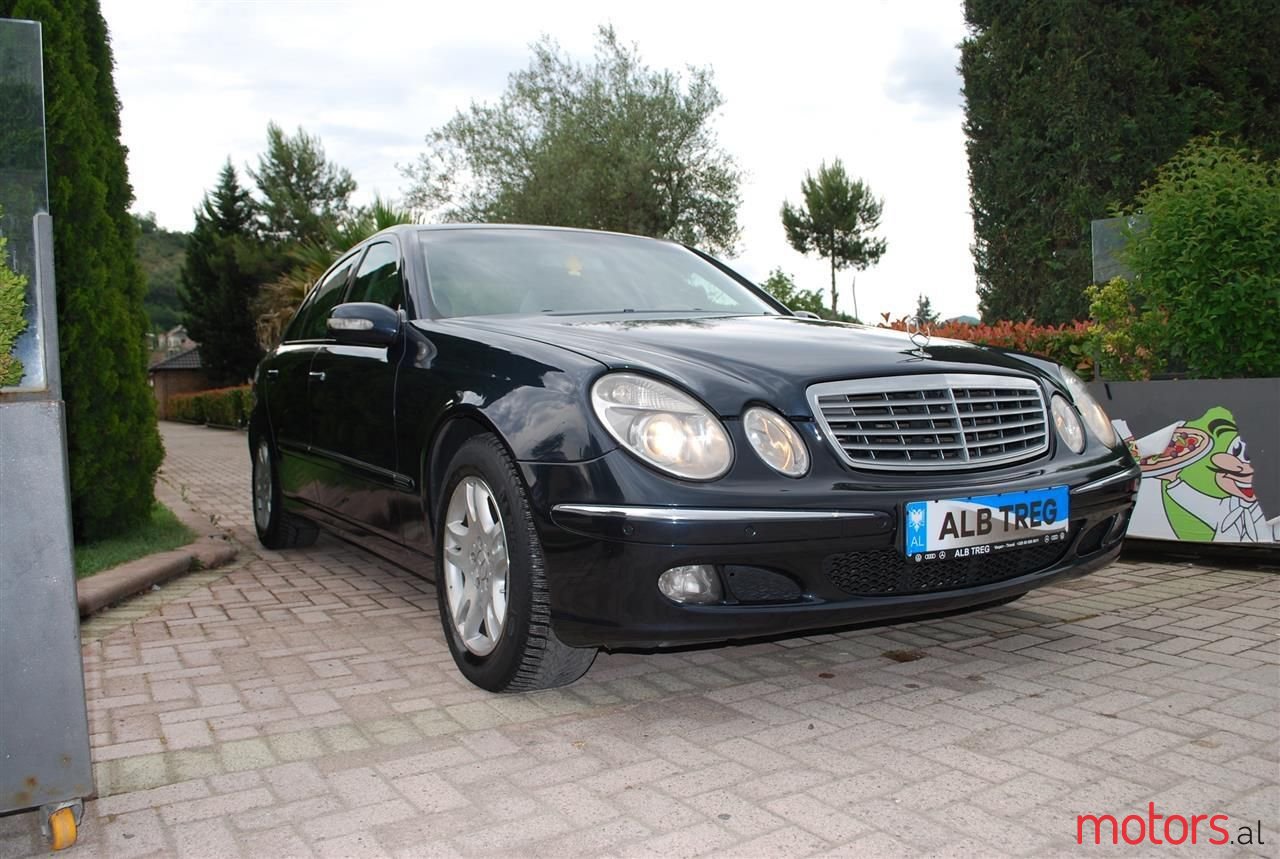 2006' Mercedes-Benz E 220 photo #4