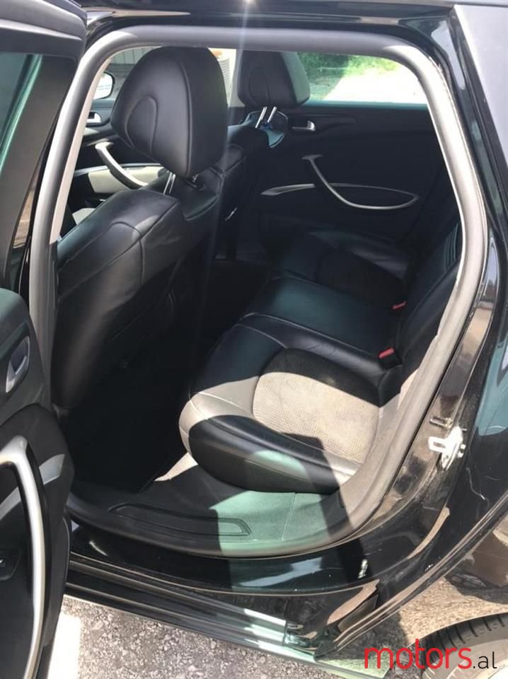 2008' Citroen C5 photo #4