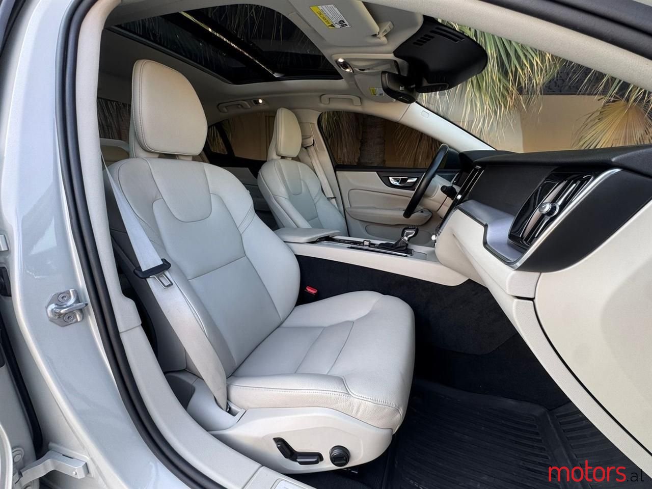 2020' Volvo S60 photo #5