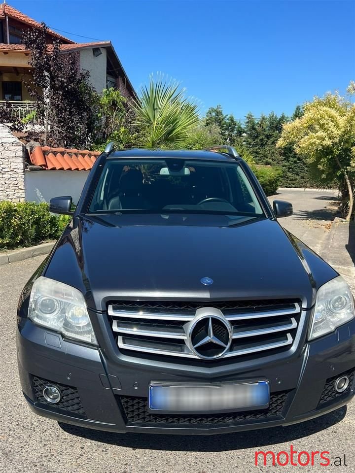 2010' Mercedes-Benz GLK 350 photo #3