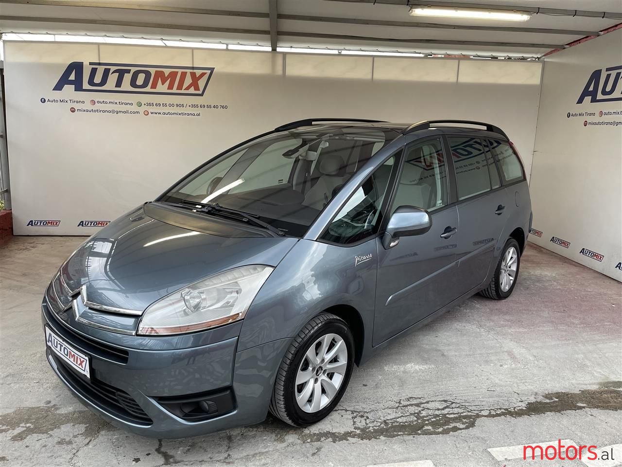 2007' Citroen Grand C4 Picasso photo #1