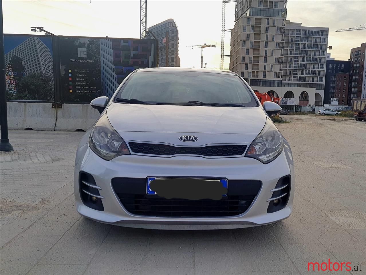 2015' Kia Rio photo #2