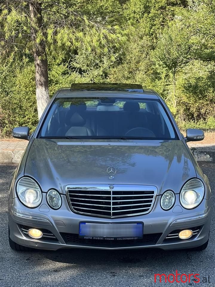 2006' Mercedes-Benz E 280 photo #3