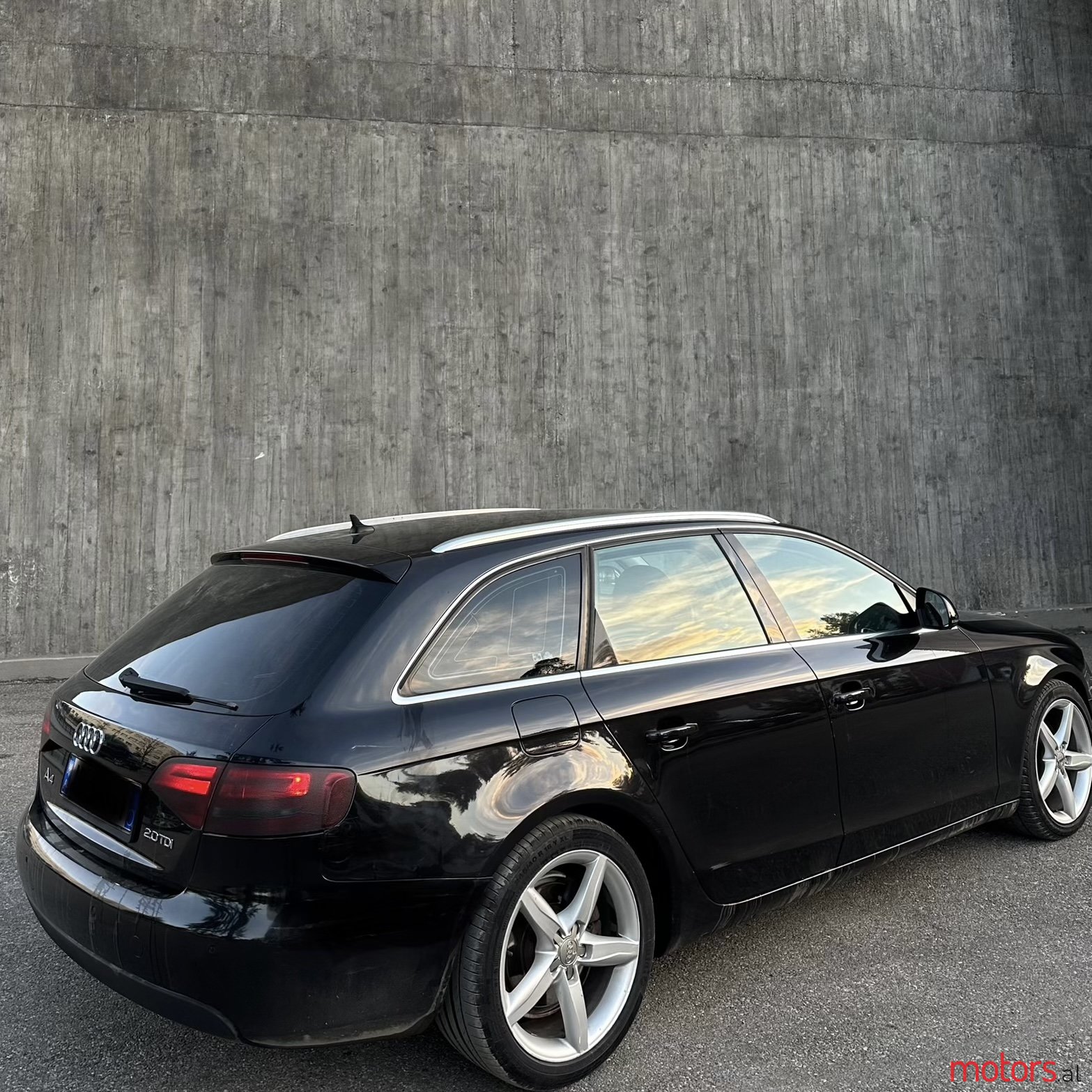 2009' Audi A4 Avant photo #4