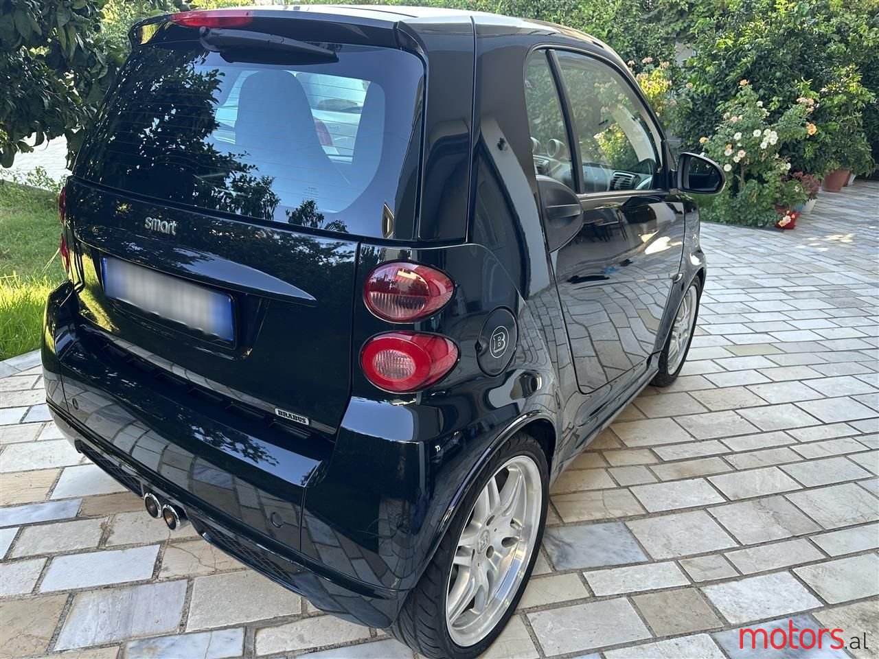 2011' Smart Fortwo photo #2