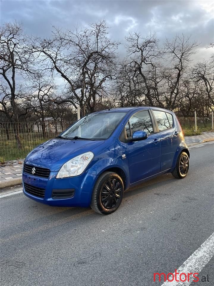 2010' Suzuki Splash photo #1
