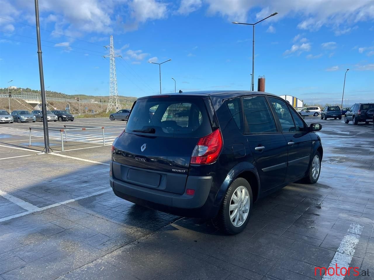 2008' Renault Scenic photo #5