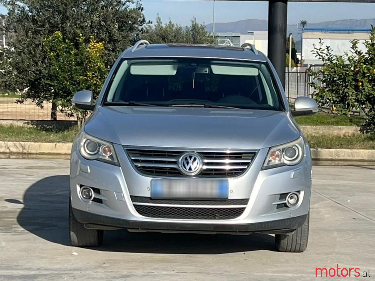 2008' Volkswagen Tiguan photo #2