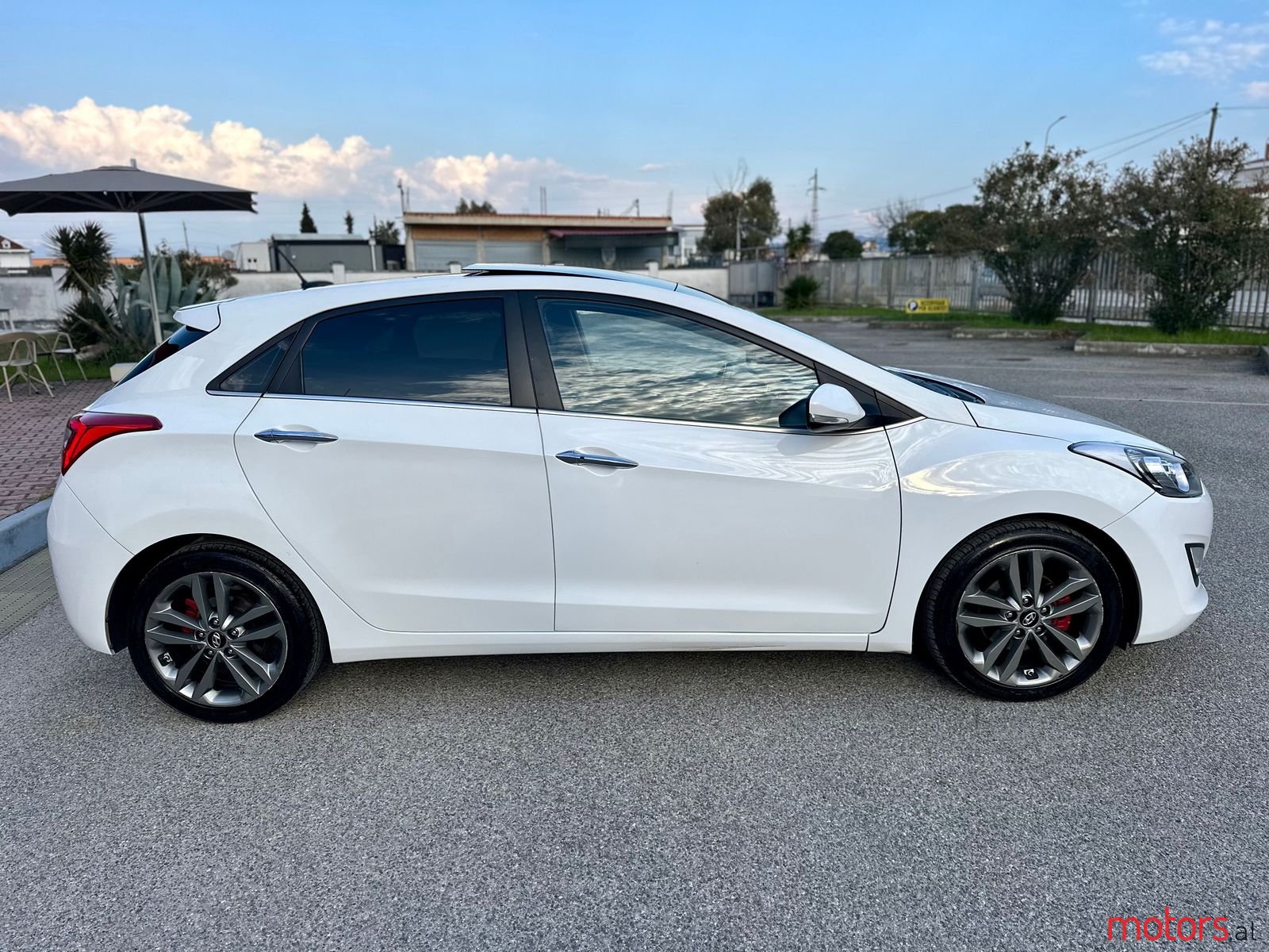 2016' Hyundai i30 photo #6