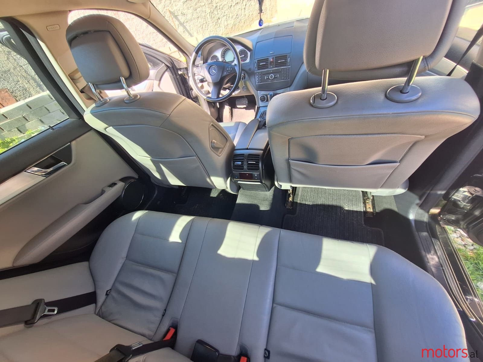 2007' Mercedes-Benz C 220 photo #6