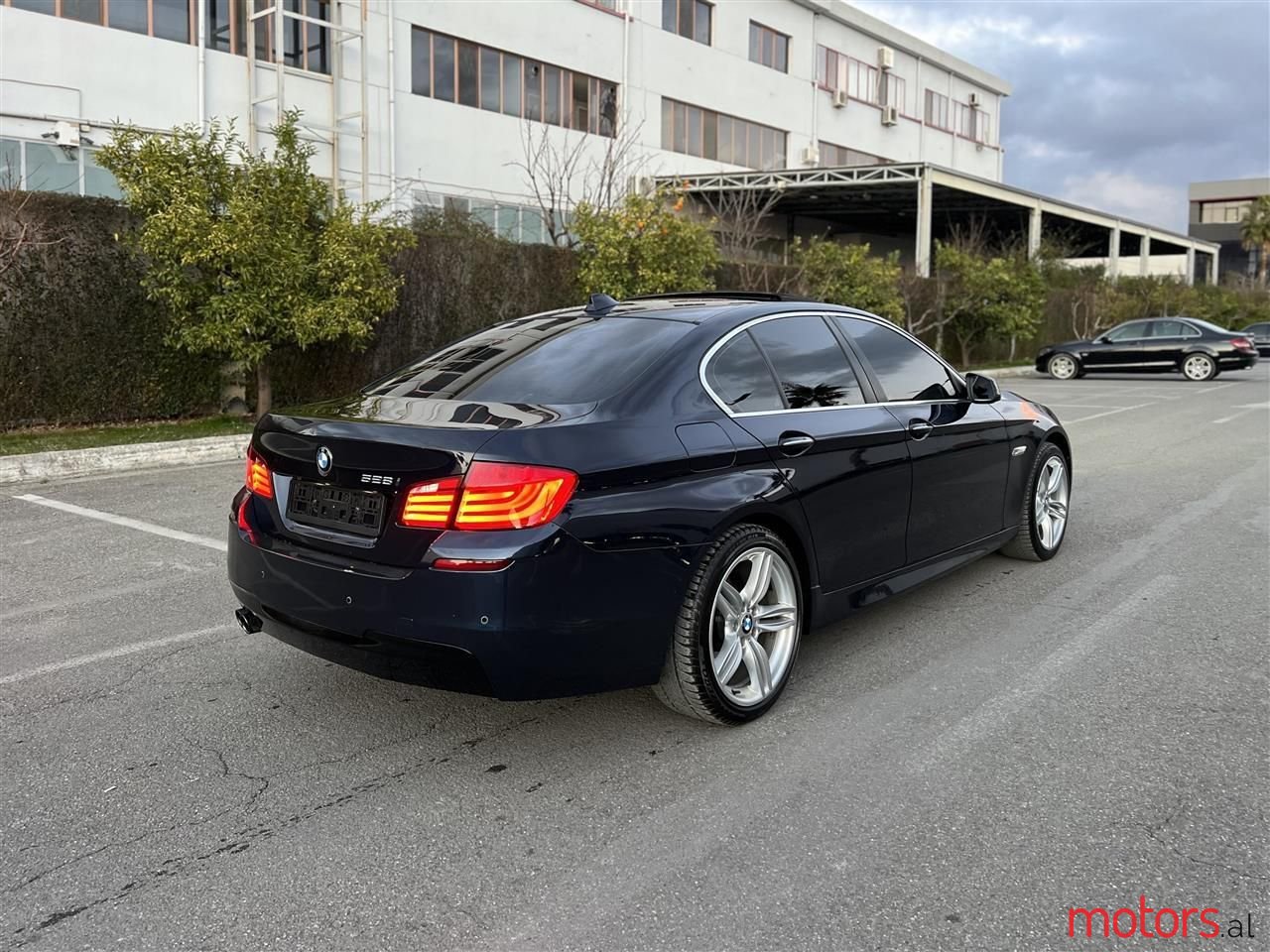2012' BMW 528 photo #4