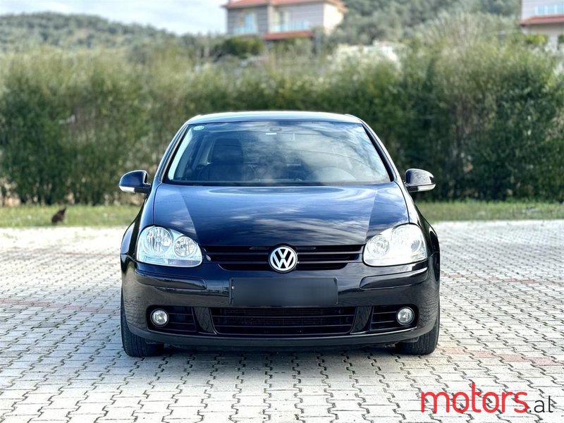 2009' Volkswagen Golf photo #1