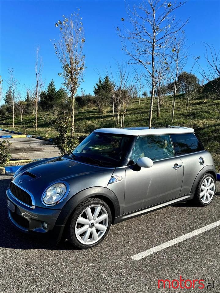 2008' MINI Cooper S photo #3