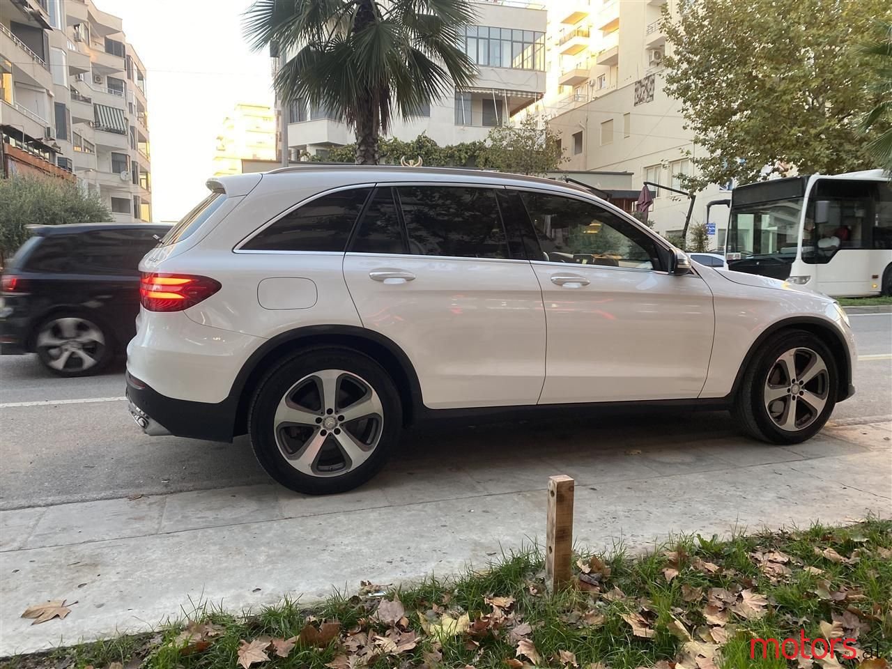 2016' Mercedes-Benz GLC 220 photo #1