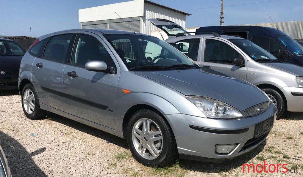 2003' Ford Focus photo #1