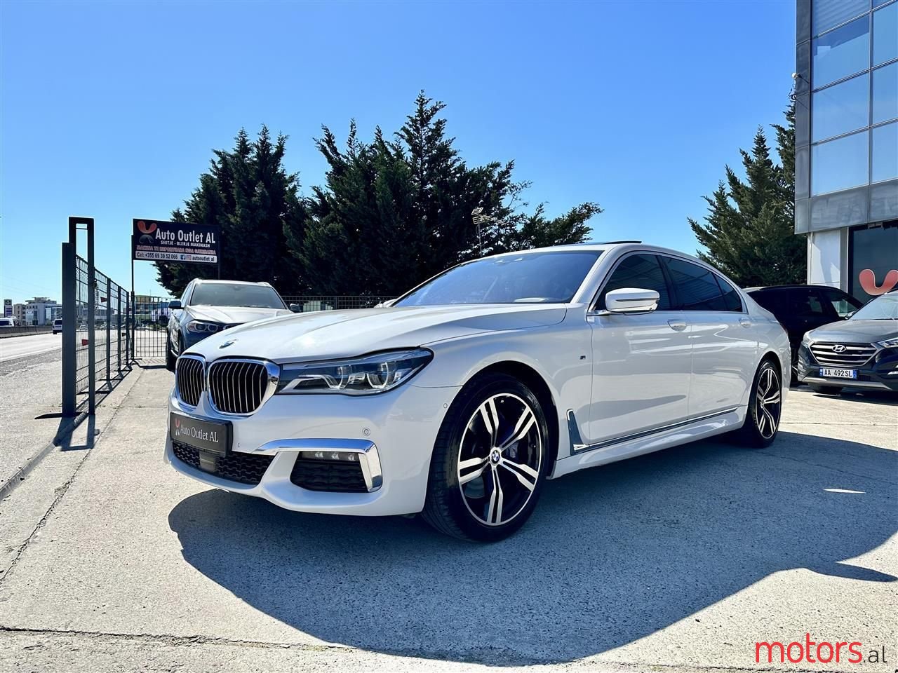 2016' BMW 740 photo #4