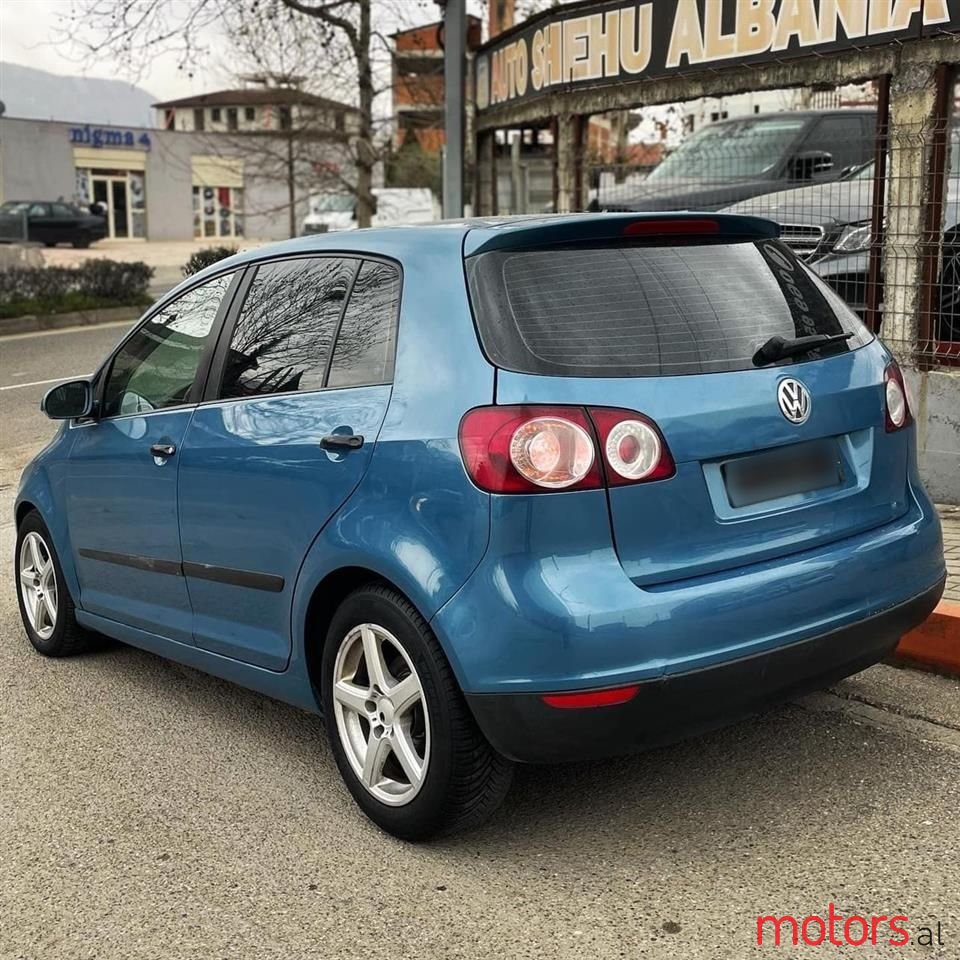 2007' Volkswagen Golf Plus photo #4