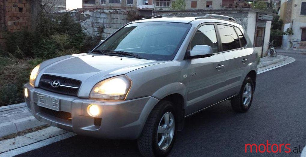 2005' Hyundai Tucson photo #1