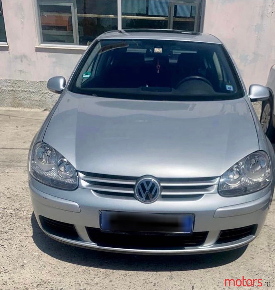 2005' Volkswagen Golf photo #1