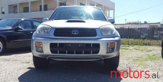 2003' Toyota RAV4 photo #2