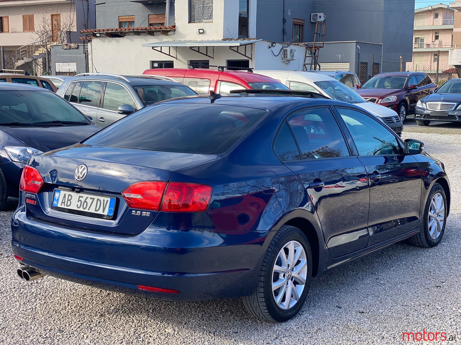 2011' Volkswagen Jetta III photo #3