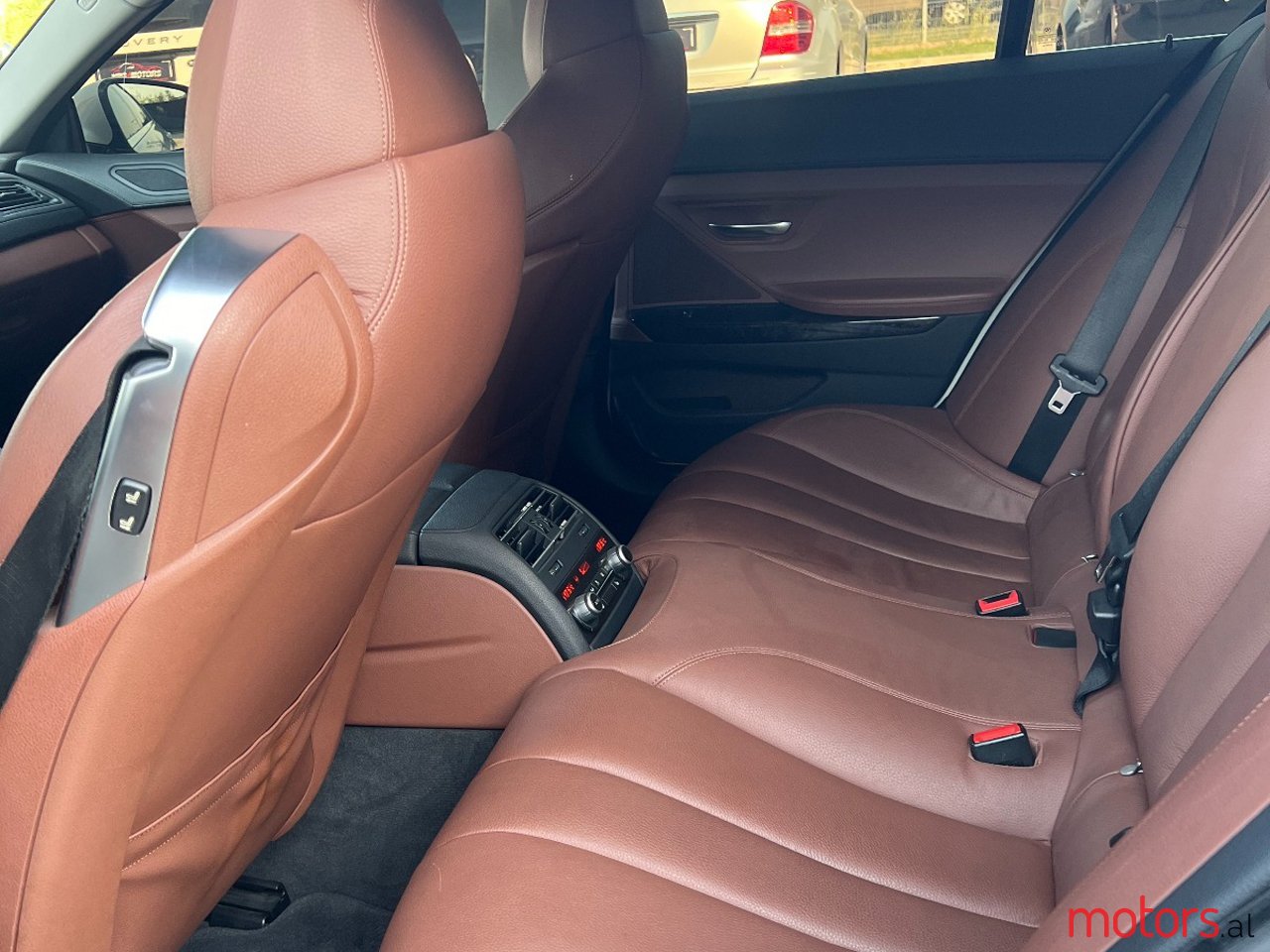 2013' BMW 640 photo #6