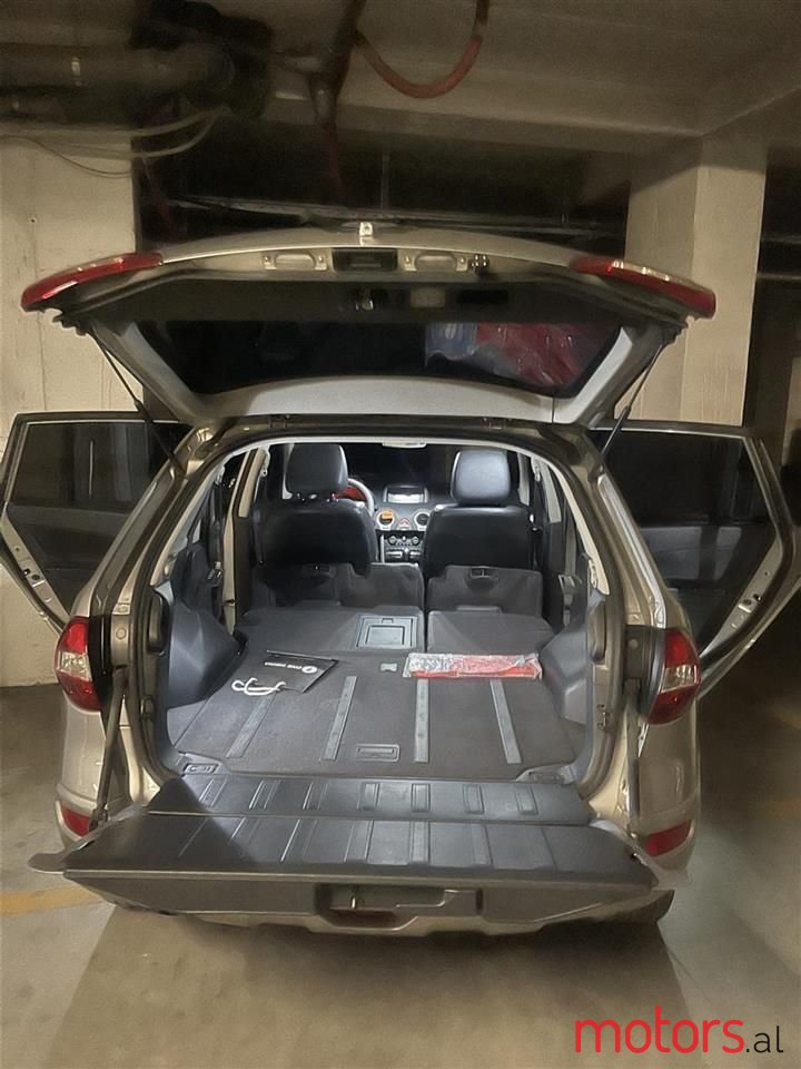 2010' Renault Koleos photo #4